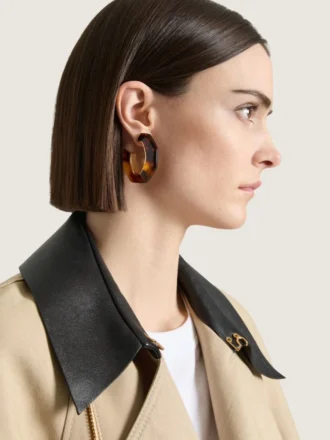 Chain Earrings in Metal and Resin Chain Earrings in Metal and Resin