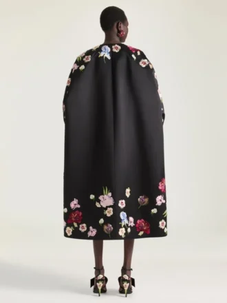Cocoon Coat in Satin with Embroideries