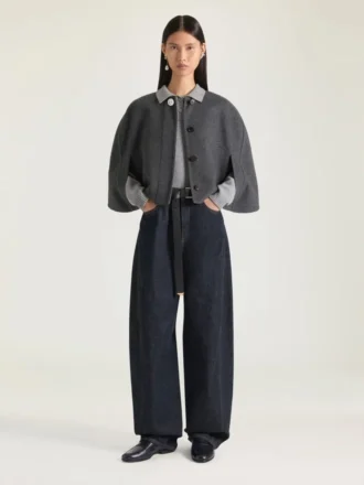 Cropped Cape in Wool and Cashmere