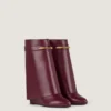 Shark Pinch Ankle Boots in Leather Shark Pinch Ankle Boots in Leather