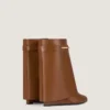 Shark Pinch Ankle Boots in Leather Shark Pinch Ankle Boots in Leather