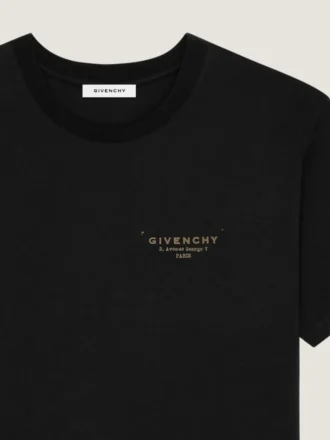 T-Shirt in Cotton with Givenchy Stamp Print
